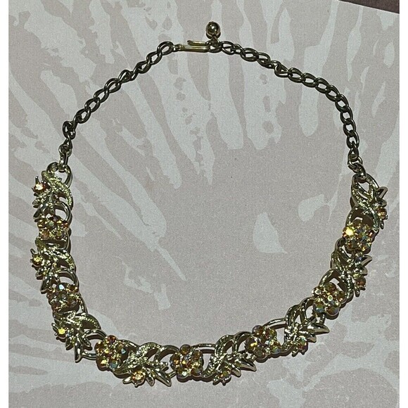 Vintage Aurora Borealis FLOWER LEAF DESIGN CHOKER NECKLACE 16in Mermaid Fairy - Picture 1 of 10